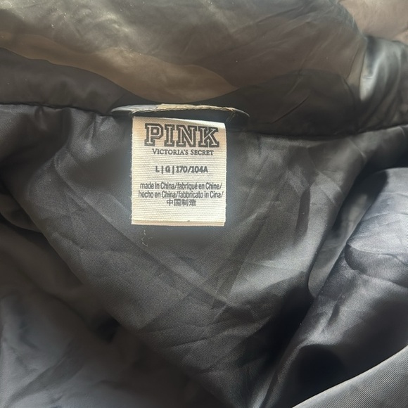 Victoria Secret Pink women’s camouflage puffer jacket - Picture 8 of 9